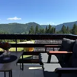 Mountain View Apartmán *